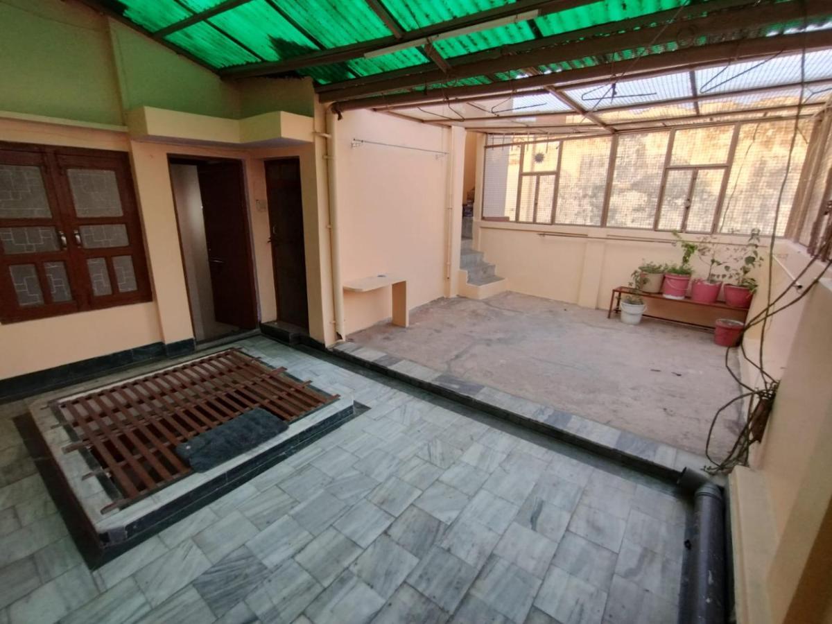 Heritage Homestay@Old City Near Ganges Varanasi Exterior foto